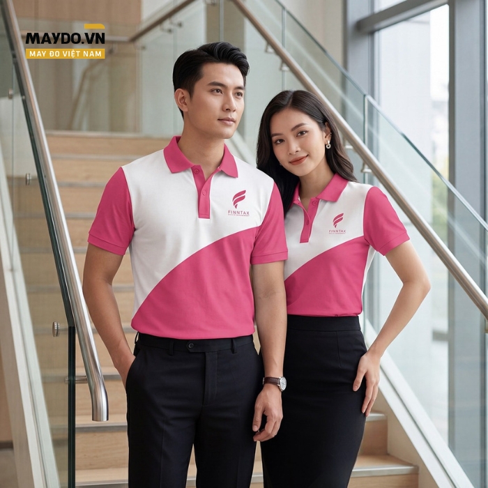 Áo thun đồng phục màu trắng phối hồng đậm