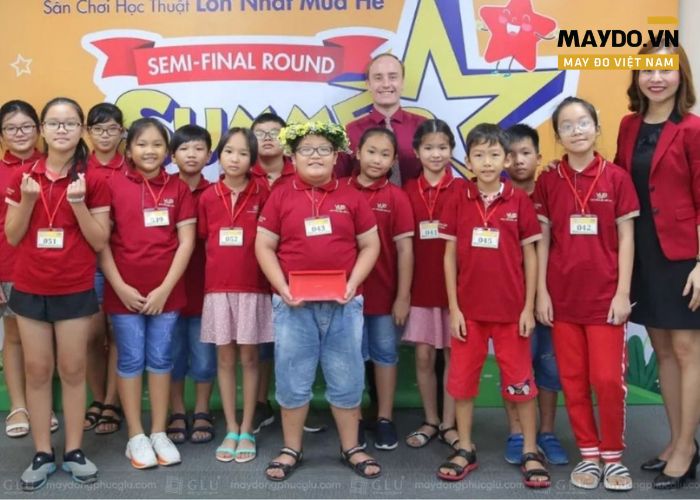 Áo thun đồng phục trung tâm tiếng Anh (3)